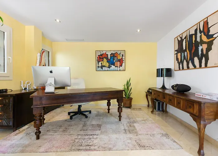 ヴィラ Rio マルベーリャ